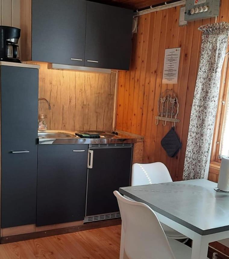 Отель Camp Route 45 Hammerdal Экстерьер фото
